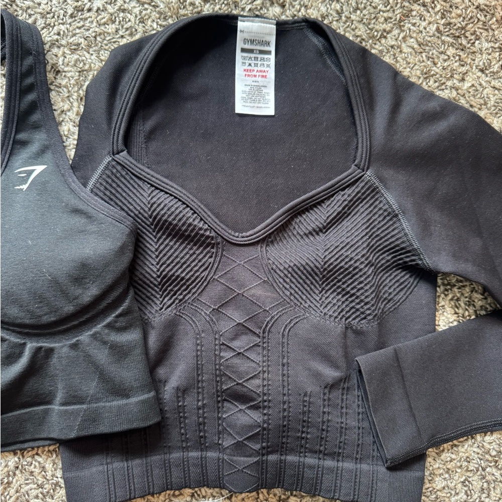 Women's Black Activewear Set - Picture 4 of 8